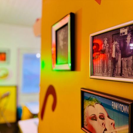 Le Cap 80 , La Suite Des Nostalgiques Chez Ivona Vacances 居让梅斯特拉 外观 照片