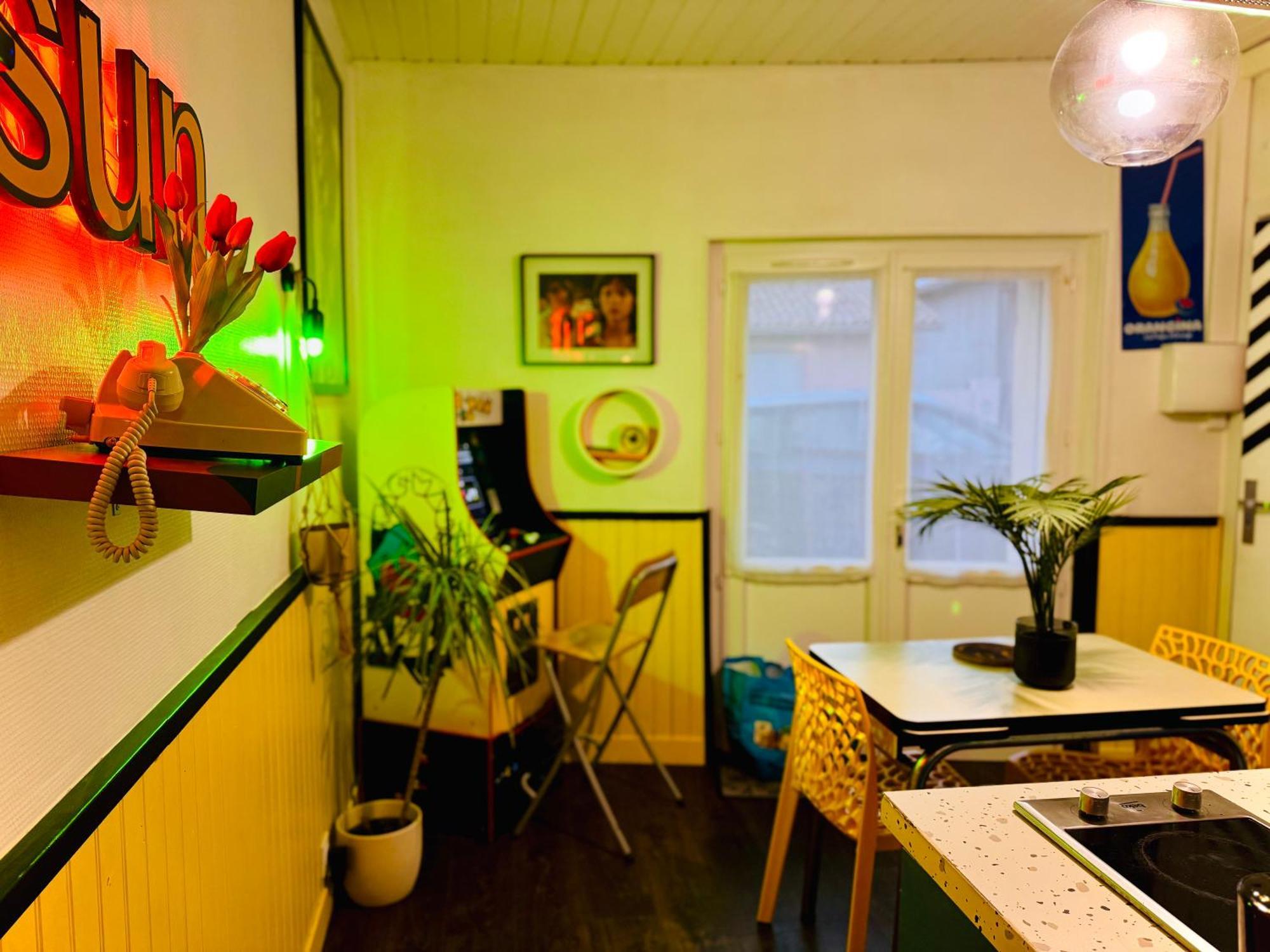 Le Cap 80 , La Suite Des Nostalgiques Chez Ivona Vacances 居让梅斯特拉 外观 照片